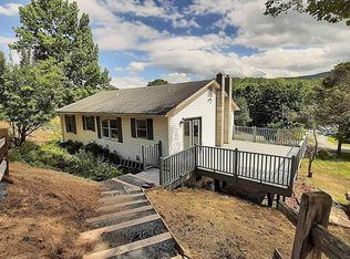 130 Pleasant Street, Cavendish, VT 05142