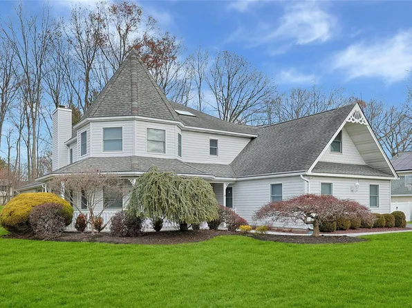 14 Cragmere Oval, New City, NY 10956