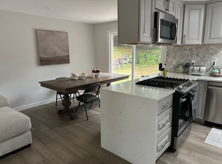 21607 6th Ave W, Bothell, WA 98021