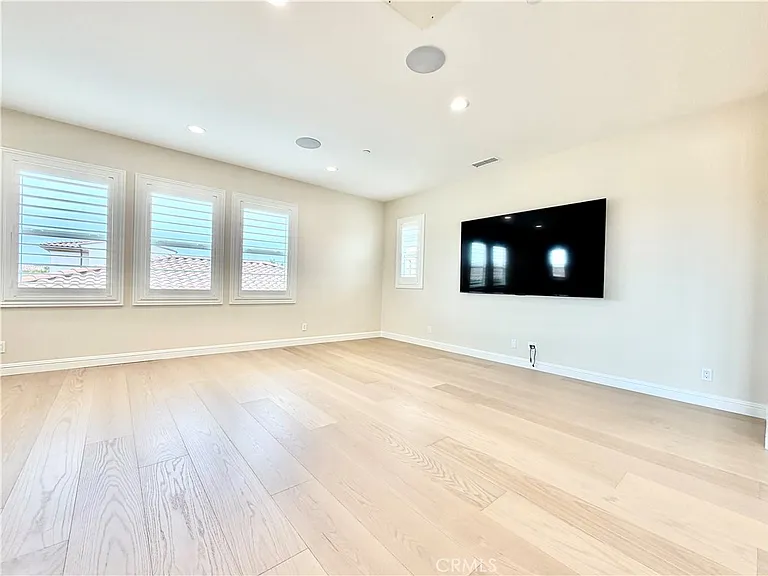98 Pinnacle Dr — Photo 38