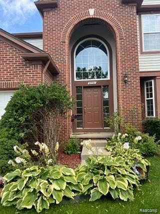 1st image of 9791 Ravenshire Dr