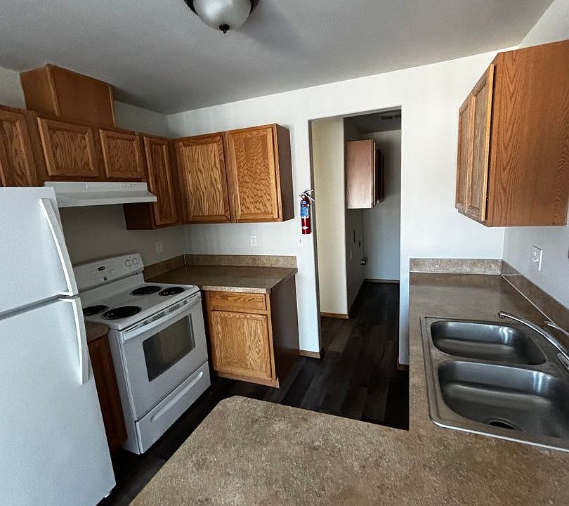 1st image of 1315 S 18th Ave #13