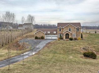 2378 Powells Valley Rd, Halifax, PA 17032