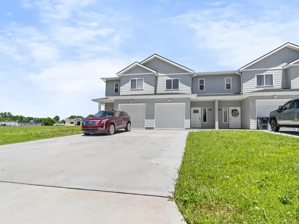1512 W 32nd St, Sedalia, MO 65301