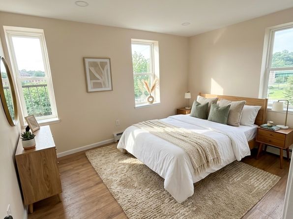27 Morris St APT 1