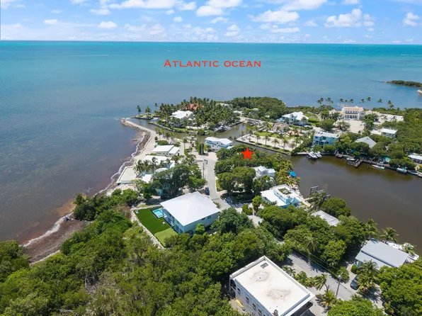 317 North Dr, Plantation Key, FL 33036