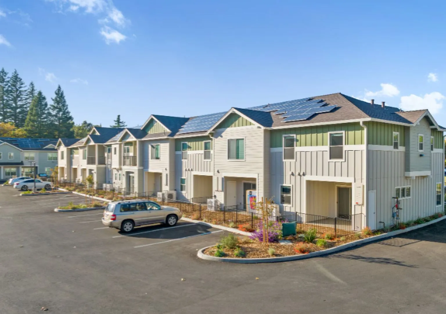 Your Opportunity to Reside at One of Chico's Premier Properties! — Photo 2