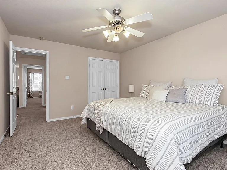 5915 Estonia Ct — Photo 29