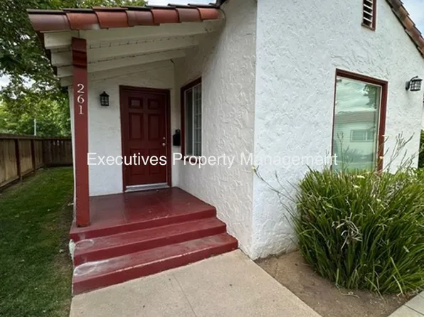 261 W 19th St, Merced, CA 95340