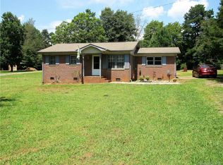 519 Huffman Hill Rd, Blacksburg, SC 29702
