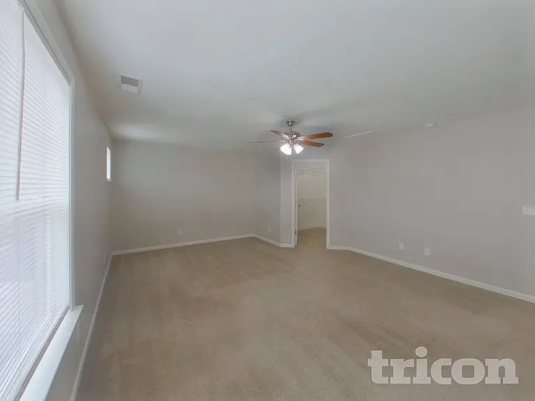 9 Routhland Ct — Photo 10