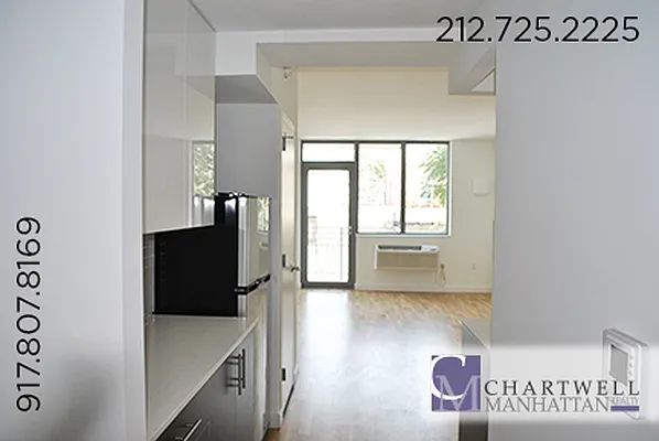 Rented by Chartwell Manhattan Realty | media 50