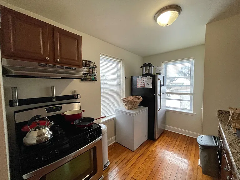 852 Martin Ave — Photo 25