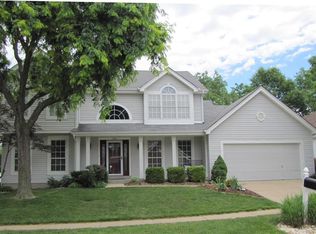 414 Copper Lakes Blvd, Grover, MO