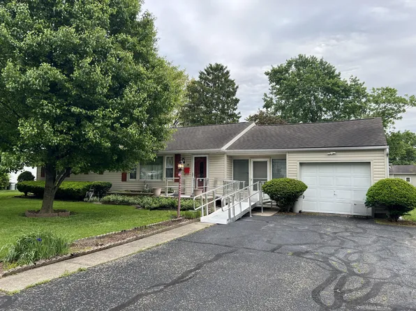 28 S 28th St, Newark, OH 43055