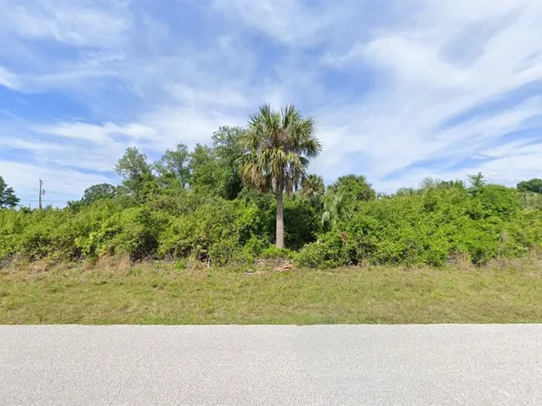 7092 Nichols St #11, Englewood, FL 34224