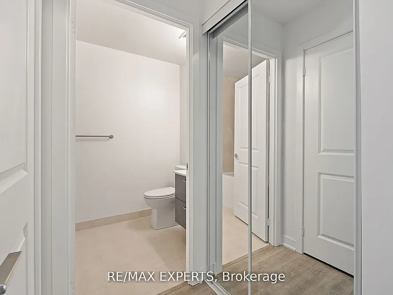 50 Upper Mall Way #B1504 — Photo 13