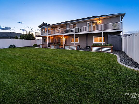 2nd image of 2555 Remington Way
