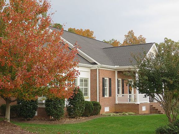 5th image of 3300 Sawyer Way