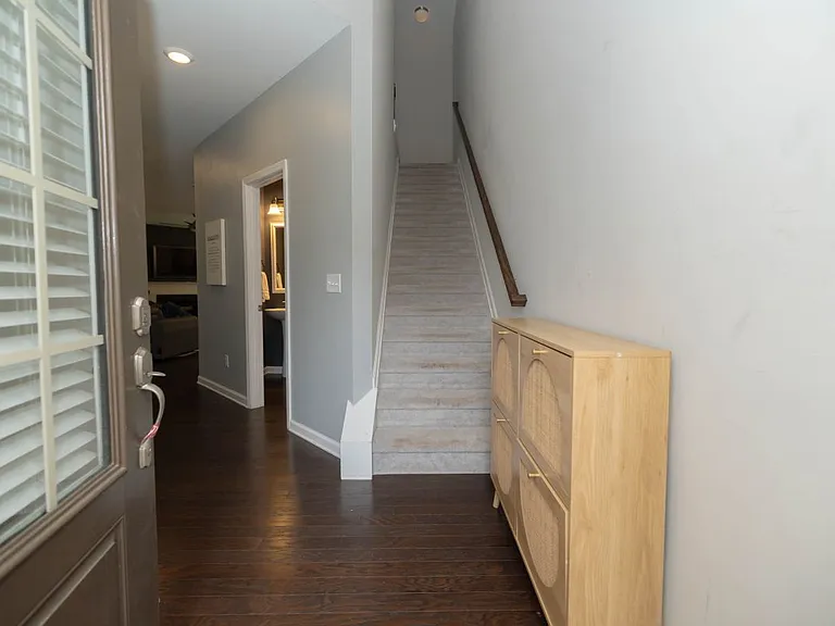 7245 Heritage Oak Ct #TOWN HOUSE — Photo 3