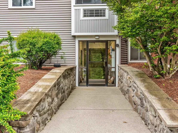 117 Cluff Crossing #7, Salem, NH 03079