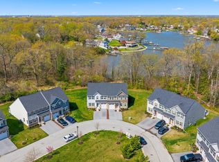 500 Turnstone Ct, Essex, MD 21221