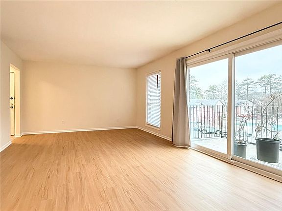 2nd image of 6851 Roswell Rd Unit O34