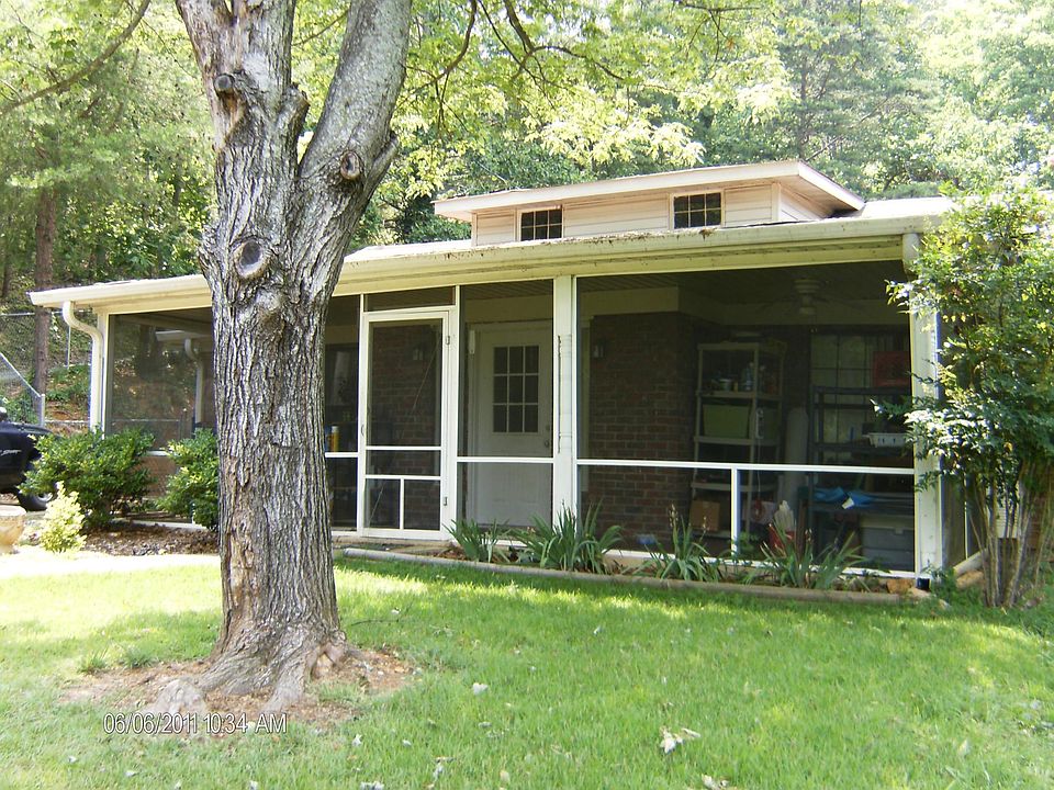 2nd image of 1166 Triple Oaks Rd SW