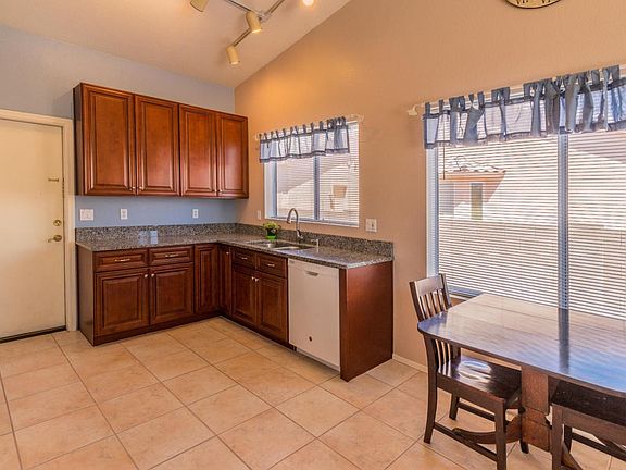 4th image of 8513 S Placita