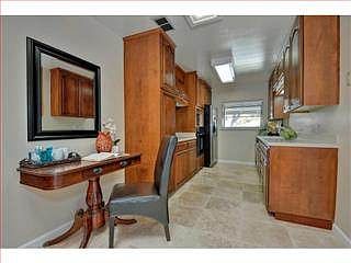 5th image of 4880 Rhonda Dr