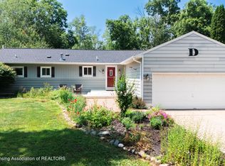 1232 Sandhill Dr, Dewitt, MI