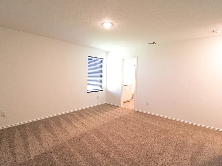 3642 Millbrook Way — Photo 27