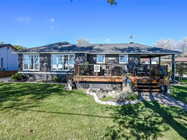 233 Blue Water Pkwy, Haldimand County, ON N0A 1P0