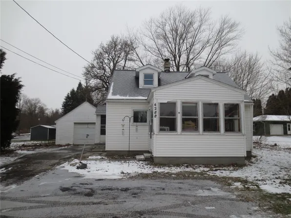 4288 State Route 31, Palmyra, NY 14522