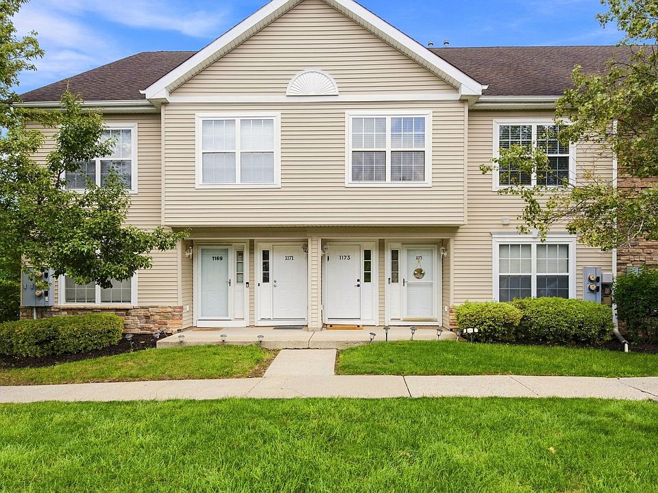 Front exterior of 1173 Maggie Road in Highland Village at Lawrence Farm.