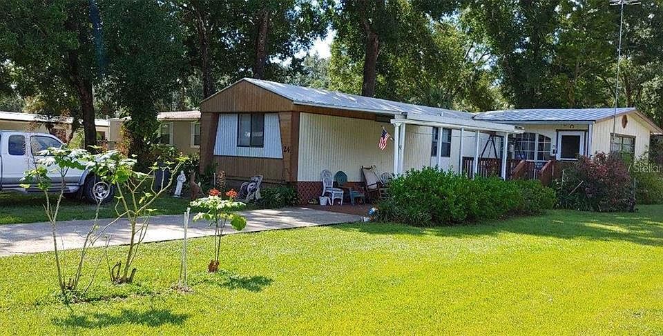 1st image of 24 Rosalie Oaks Blvd