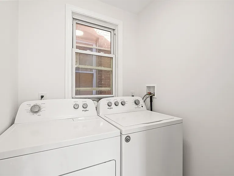 18 Dudley St #3 — Photo 8