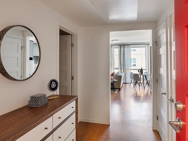 E3 Apartments — Photo 19