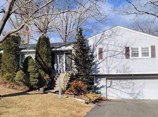 79 Deer Run Dr, Wolcott, CT 06716