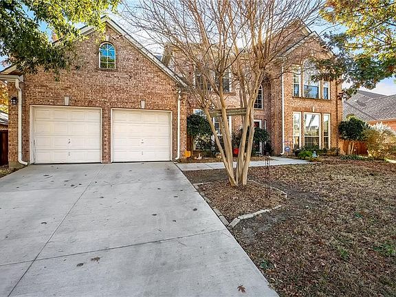 3rd image of 2809 Meadow Green Dr