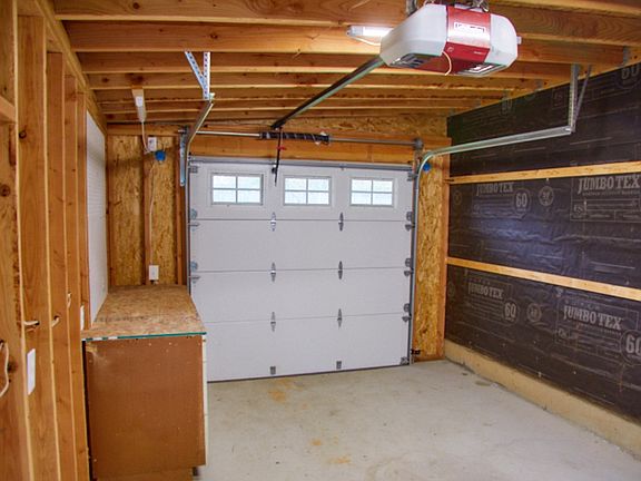 4th image of 6121 55th Ave NE