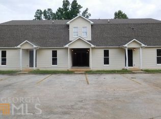 226 Head St APT A2, Cleveland, GA 30528