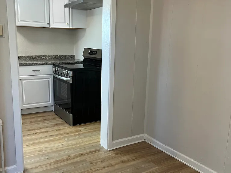 1740 Oxford St SE #3 — Photo 7