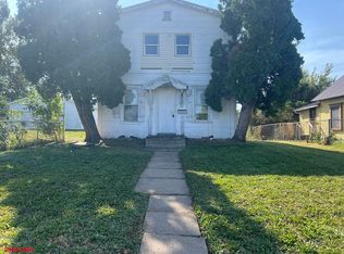 925 15th Ave SW, Cedar Rapids, IA 52404