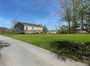17819 Mooney Gulf Rd N, Adams, NY 13605