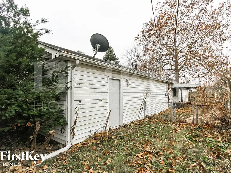 5102 Bertha St — Photo 15