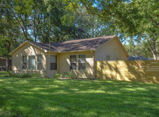 704 W Foley St, Alvin, TX 77511