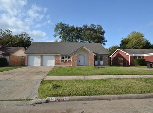6839 Ridgeway Dr, Houston, TX 77087