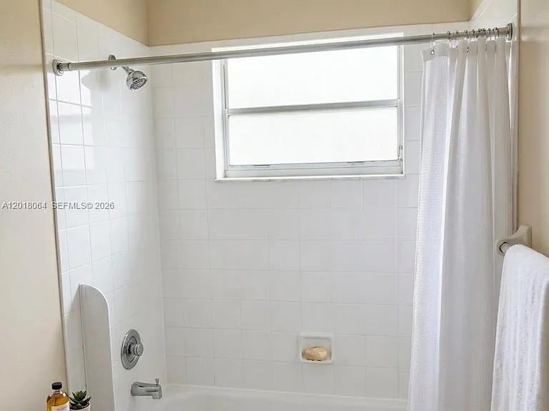 16213 Emerald Cove Rd — Photo 15