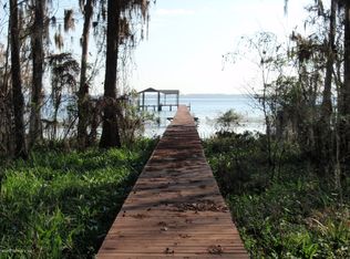 110 Pioneer Trl, Palatka, FL 32177